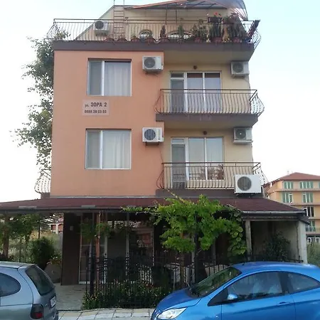 ゲストハウス Zora *