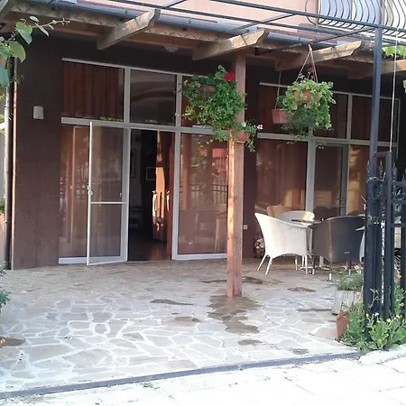 Zora Pensionat Primorsko