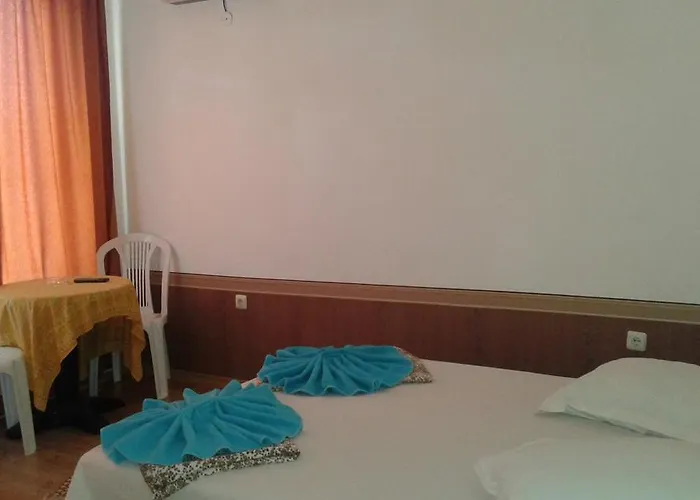 Zora Приморско