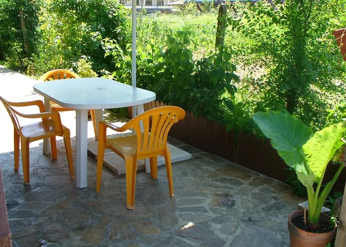 Zora Приморско